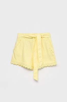 Zdjęcie produktu Guess szorty dziecięce kolor żółty gładkie