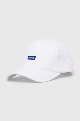 Zdjęcie produktu Hugo Blue czapka z daszkiem bawełniana kolor biały z aplikacją 50522266