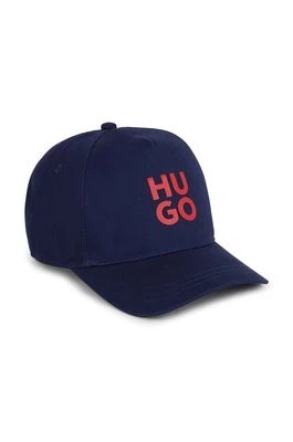 Zdjęcie produktu HUGO czapka z daszkiem bawełniana dziecięca kolor granatowy z aplikacją