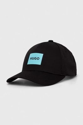 Zdjęcie produktu HUGO czapka z daszkiem bawełniana kolor czarny z nadrukiem 50513365