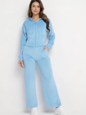 Zdjęcie produktu Jasnoniebieski Welurowy Komplet Dresowy z Krótką Bluzą i Szerokimi Spodniami Arilei