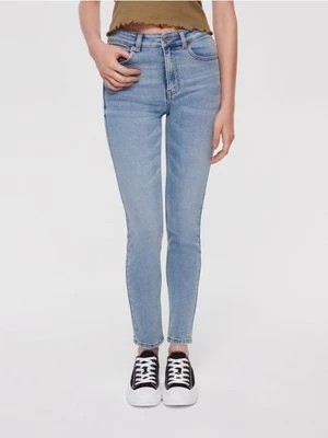 Zdjęcie produktu Jasnoniebieskie jeansy skinny fit ze średnim stanem House