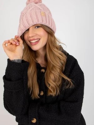 Zdjęcie produktu Jasnoróżowa zimowa czapka damska z pomponem RUE PARIS