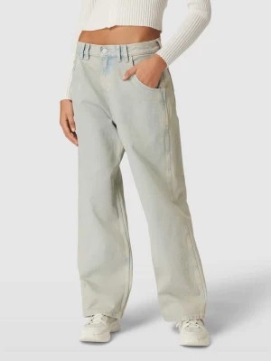 Zdjęcie produktu Jeansy o kroju low baggy fit z 5 kieszeniami model ‘DAISY’ Tommy Jeans
