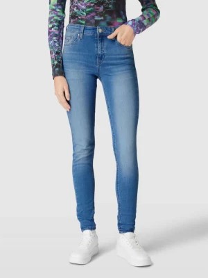 Zdjęcie produktu Jeansy o kroju slim fit z 5 kieszeniami model ‘NORA’ Tommy Jeans