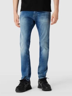 Zdjęcie produktu Jeansy o kroju slim fit z detalem z logo model ‘SCANTON’ Tommy Jeans