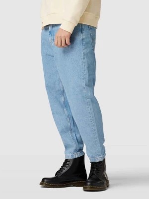 Zdjęcie produktu Jeansy o luźnym kroju z paskiem z logo Tommy Jeans