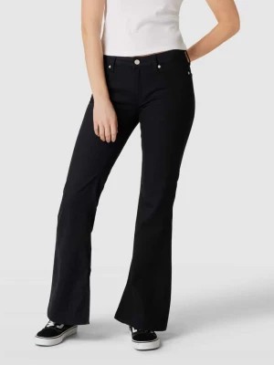 Zdjęcie produktu Jeansy o rozkloszowanym kroju z dodatkiem streczu model ‘SOPHIE’ Tommy Jeans
