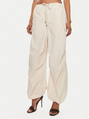 Zdjęcie produktu Juicy Couture Spodnie materiałowe Ayla JCWBJ24341 Beżowy Oversize