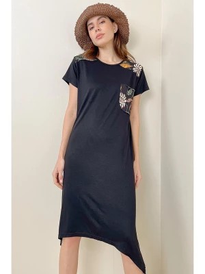 Zdjęcie produktu Jumeon Sukienka w kolorze czarnym rozmiar: onesize