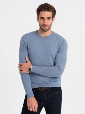 Zdjęcie produktu Klasyczny sweter męski z okrągłym dekoltem - jasnoniebieski V10 OM-SWBS-0106
 -                                    XXL