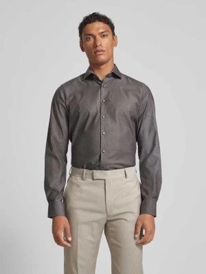 Zdjęcie produktu Koszula biznesowa o kroju body fit z kołnierzykiem typu kent model ‘ROYAL’ OLYMP Level Five