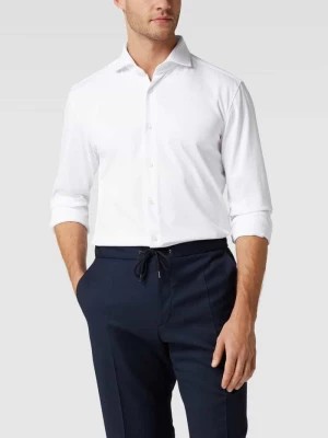 Zdjęcie produktu Koszula biznesowa o kroju slim fit z fakturowanym wzorem Boss
