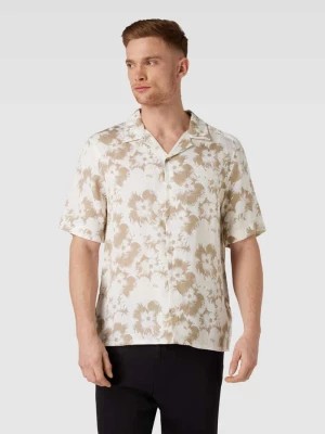Zdjęcie produktu Koszula casualowa o kroju regular fit z rękawem o dł. 1/2 model ‘FLOWER’ CK Calvin Klein