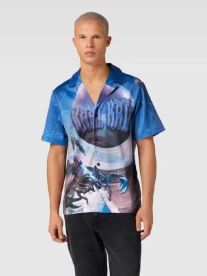 Zdjęcie produktu Koszula casualowa o kroju regular fit ze wzorem na całej powierzchni Karl Kani