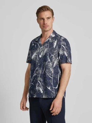 Zdjęcie produktu Koszula casualowa o kroju relaxed fit ze wzorem na całej powierzchni s.Oliver RED LABEL