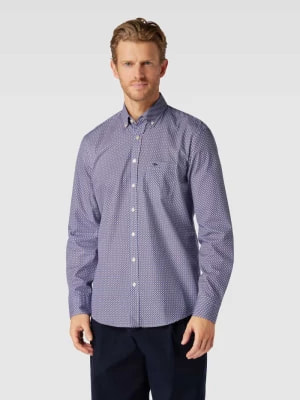 Zdjęcie produktu Koszula casualowa o kroju slim fit z kołnierzykiem typu button down FYNCH-HATTON
