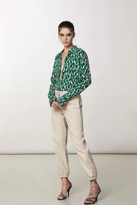 Zdjęcie produktu Koszula z nadrukiem Geometric Green PATRIZIA PEPE