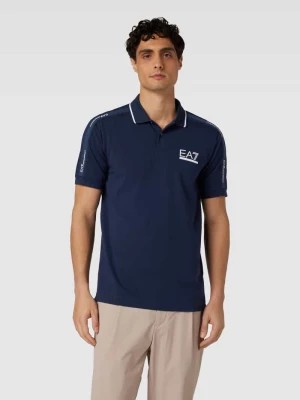 Zdjęcie produktu Koszulka polo o kroju regular fit z nadrukiem z logo EA7 Emporio Armani