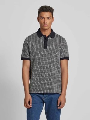 Zdjęcie produktu Koszulka polo o kroju regular fit ze wzorem na całej powierzchni maerz muenchen