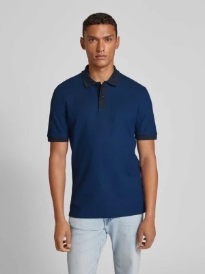 Zdjęcie produktu Koszulka polo o kroju slim fit z fakturowanym wzorem model ‘Phillipson’ Boss