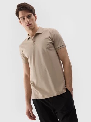 Zdjęcie produktu Koszulka polo regular gładka męska - beżowa 4F