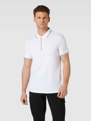 Zdjęcie produktu Koszulka polo z paskami w kontrastowym kolorze Armani Exchange