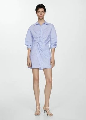 Zdjęcie produktu Kopertowa sukienka koszulowa w paski Mango