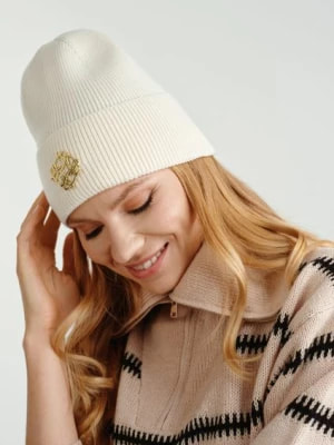 Zdjęcie produktu Kremowa czapka zimowa damska OCHNIK