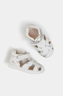 Zdjęcie produktu Mayoral sandały skórzane dziecięce kolor srebrny
