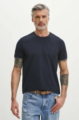 Zdjęcie produktu Medicine t-shirt bawełniany męski kolor granatowy gładki