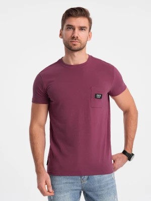 Zdjęcie produktu Męski casualowy t-shirt z naszytą kieszonką - ciemnoróżowy V5 OM-TSCT-0109
 -                                    M
