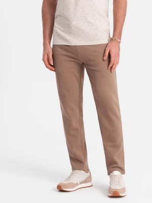 Zdjęcie produktu Męskie spodnie dresowe z nogawką bez ściągacza - brązowe V2 OM-PABS-0206
 -                                    M