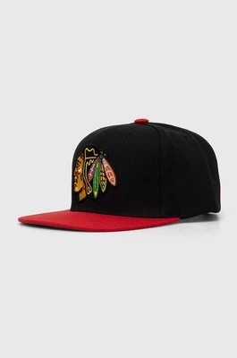 Zdjęcie produktu Mitchell&Ness czapka z daszkiem NHL CHICAGO BLACKHAWKS kolor czarny z aplikacją