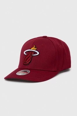 Zdjęcie produktu Mitchell&Ness czapka z daszkiem z domieszką wełny Miami Heat kolor bordowy z aplikacją
