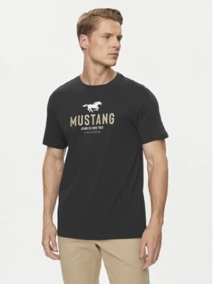 Zdjęcie produktu Mustang T-Shirt 1015059 Czarny Regular Fit