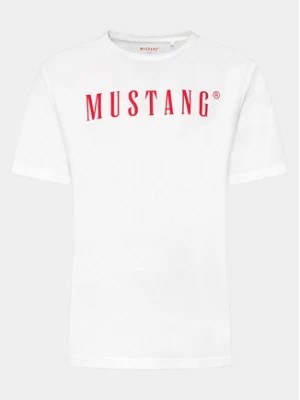Zdjęcie produktu Mustang T-Shirt Austin 1014695 Biały Regular Fit