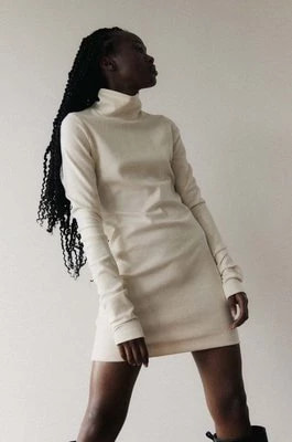 Zdjęcie produktu MUUV. sukienka kolor biały mini dopasowana