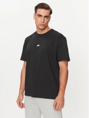 Zdjęcie produktu New Balance T-Shirt Athletics Remastered Graphic Cotton Jersey Short Sleeve T-shirt MT31504 Czarny Regular Fit