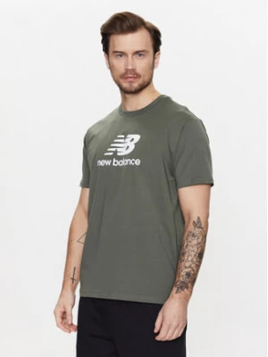 Zdjęcie produktu New Balance T-Shirt MT31541 Zielony Relaxed Fit