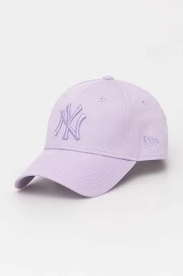 Zdjęcie produktu New Era czapka z daszkiem bawełniana kolor fioletowy z aplikacją NEW YORK YANKEES
