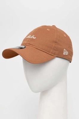 Zdjęcie produktu New Era czapka z daszkiem lniana kolor brązowy z aplikacją
