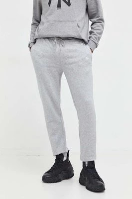 Zdjęcie produktu New Era spodnie dresowe kolor szary melanżowe