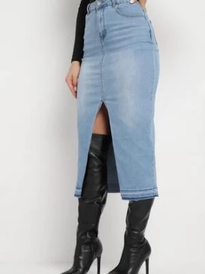 Zdjęcie produktu Niebieska Jeansowa Spódnica Midi z Wysokim Stanem i Rozcięciem Zestra