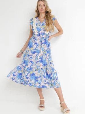 Zdjęcie produktu Niebieska Rozkloszowana Sukienka Midi z Gumką w Pasie i Koronkową Taśmą Alioma