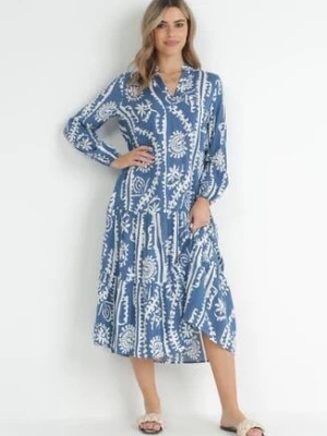 Zdjęcie produktu Niebieska Sukienka Oversize z Falbaną na Dole i Ornamentalnym Wzorem Amycia