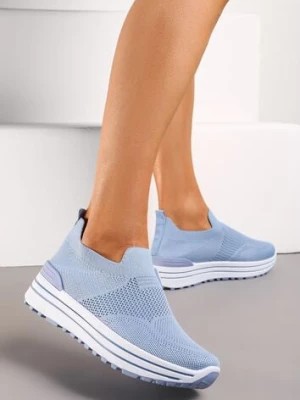 Zdjęcie produktu Niebieskie Wsuwane Buty Sportowe z Miękką Cholewką na Niskiej Platformie Dionema