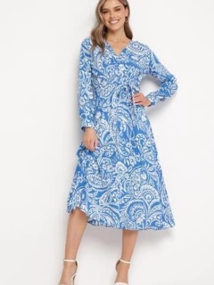 Zdjęcie produktu Niebiesko-Biała Wiskozowa Sukienka Midi z Wzorem Paisley i Wiązanym Paskiem Larniella