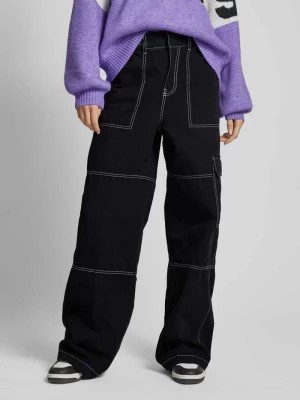 Zdjęcie produktu NOWOŚĆ w P&C*: Spodnie cargo ze szwami w kontrastowym kolorze model ‘Henui’ Hugo Blue