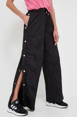 Zdjęcie produktu P.E Nation spodnie damskie kolor czarny gładkie